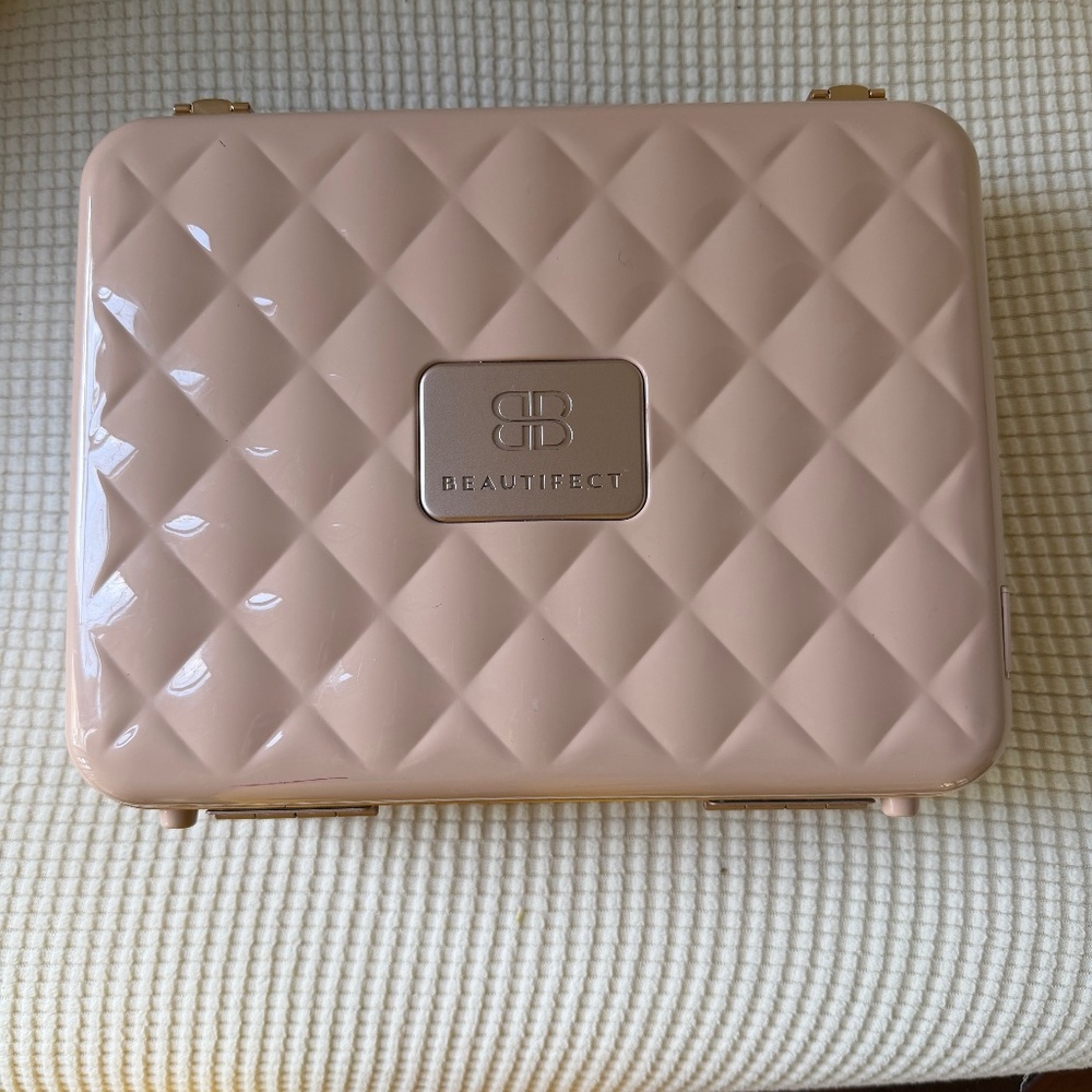 Beautifect Make up case